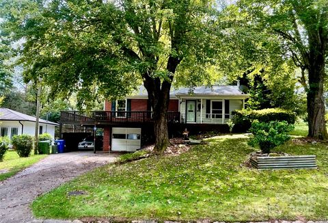59 Skyview Terrace Asheville NC 28806