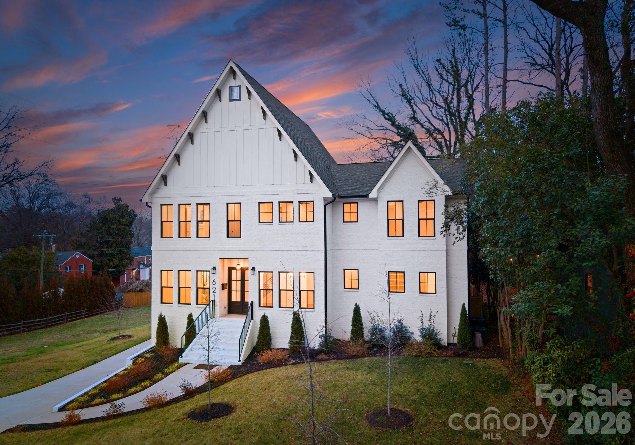 621 Poindexter Drive