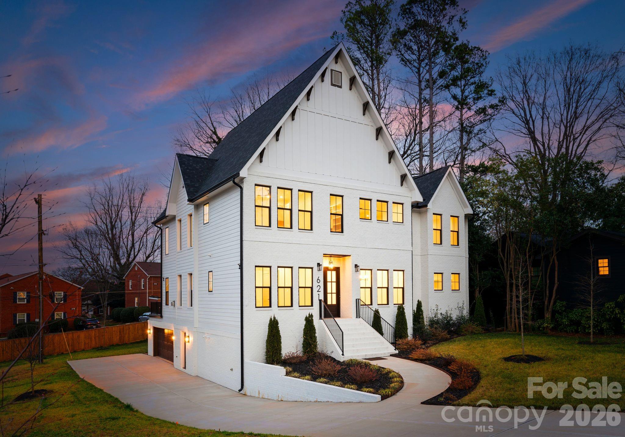 621 Poindexter Drive