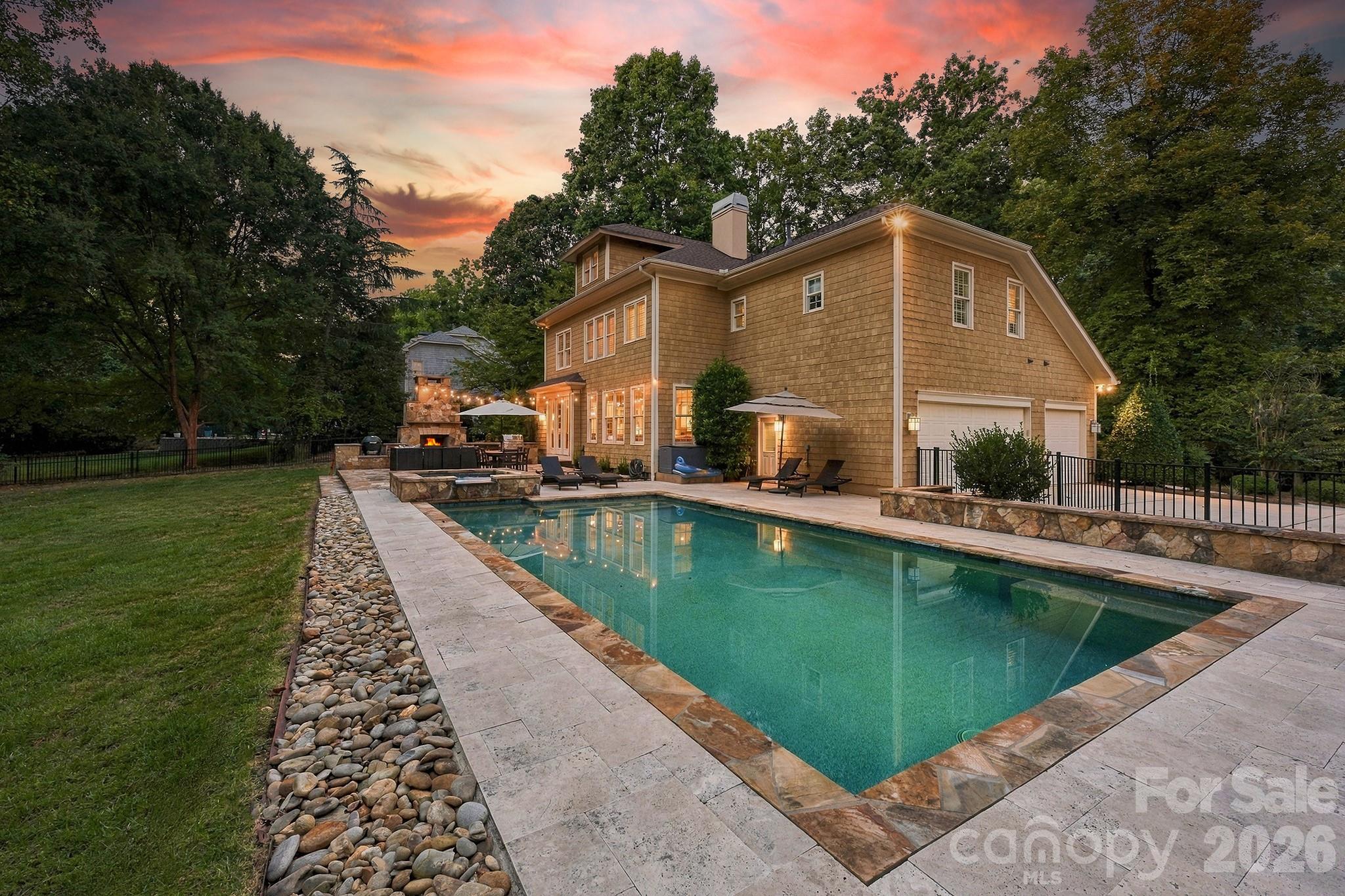 125 Dedham Loop