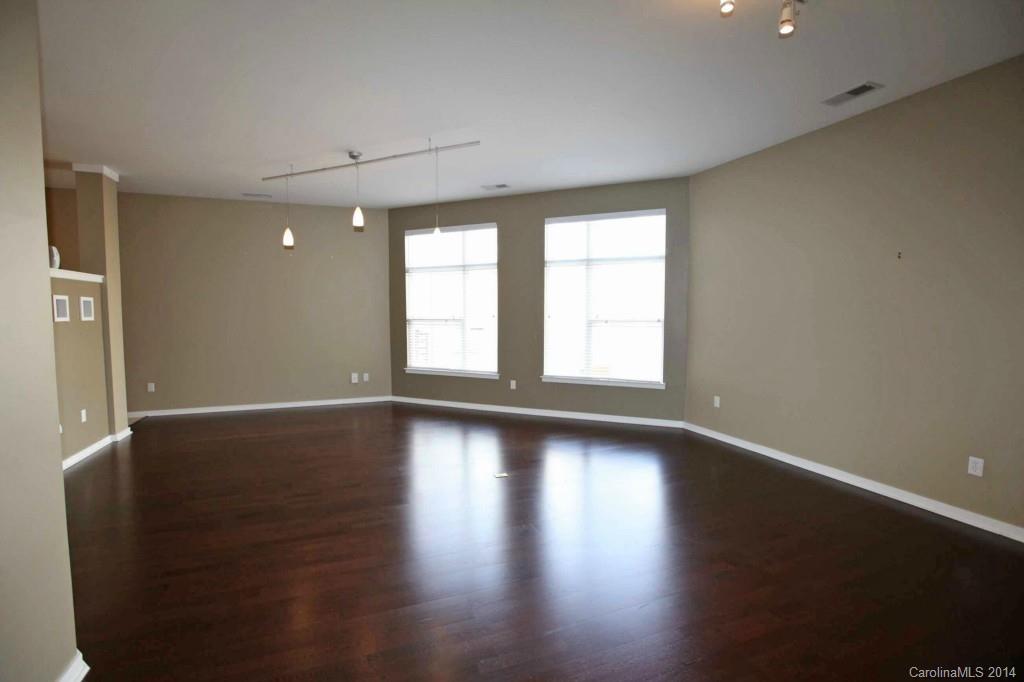 South End - Residential Lease