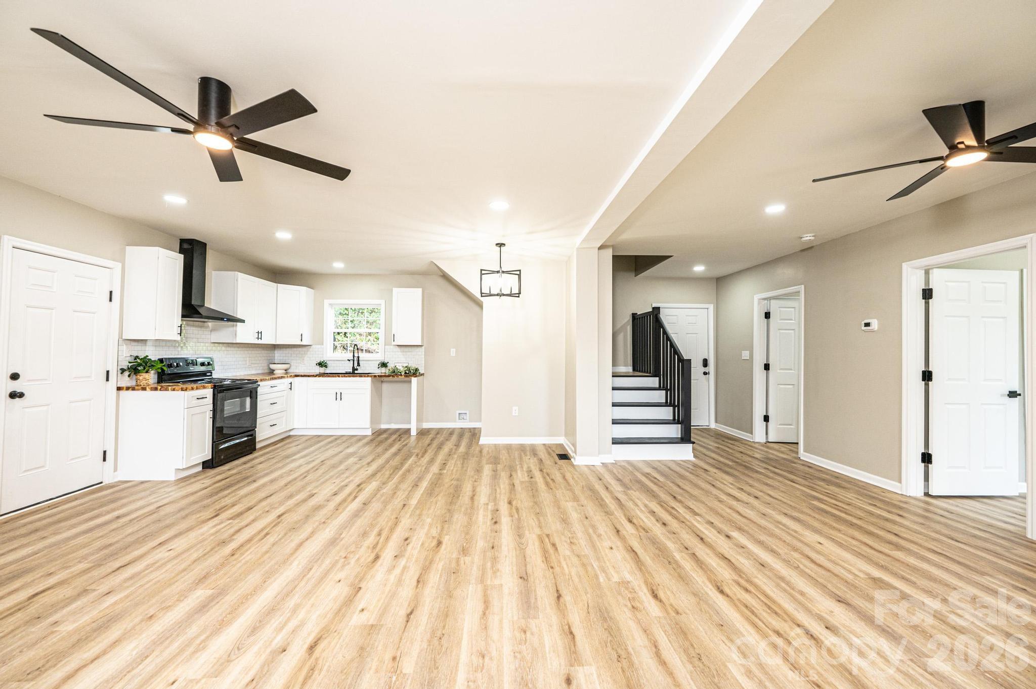 204 Hickory Street A