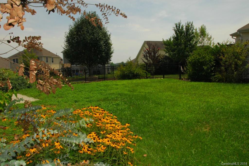 Moss Creek Village - Residential