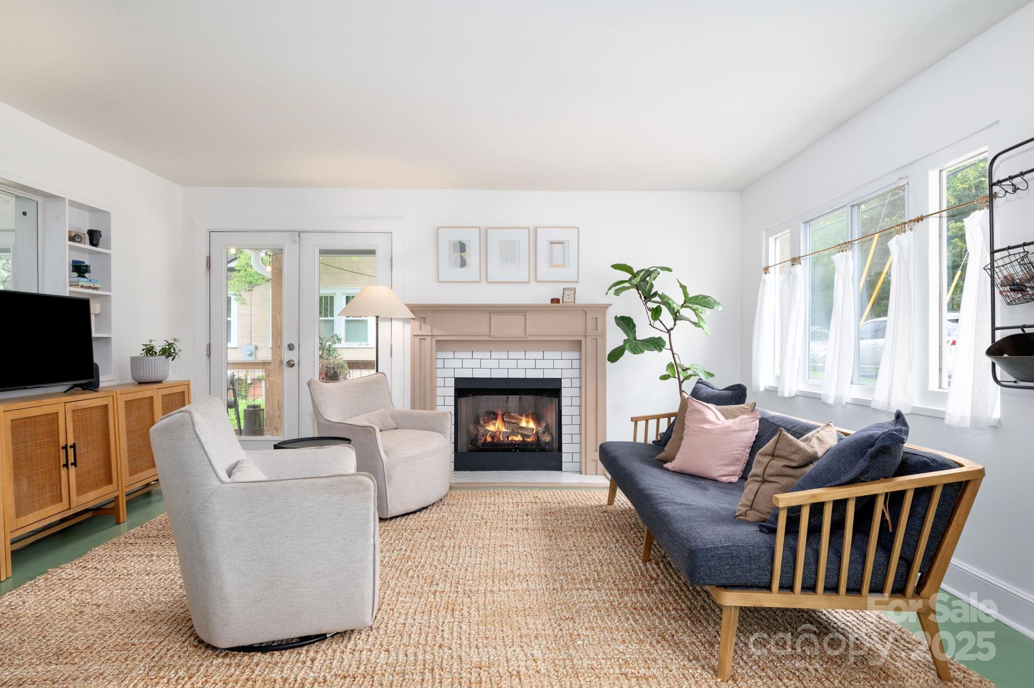 85 Lanning Avenue