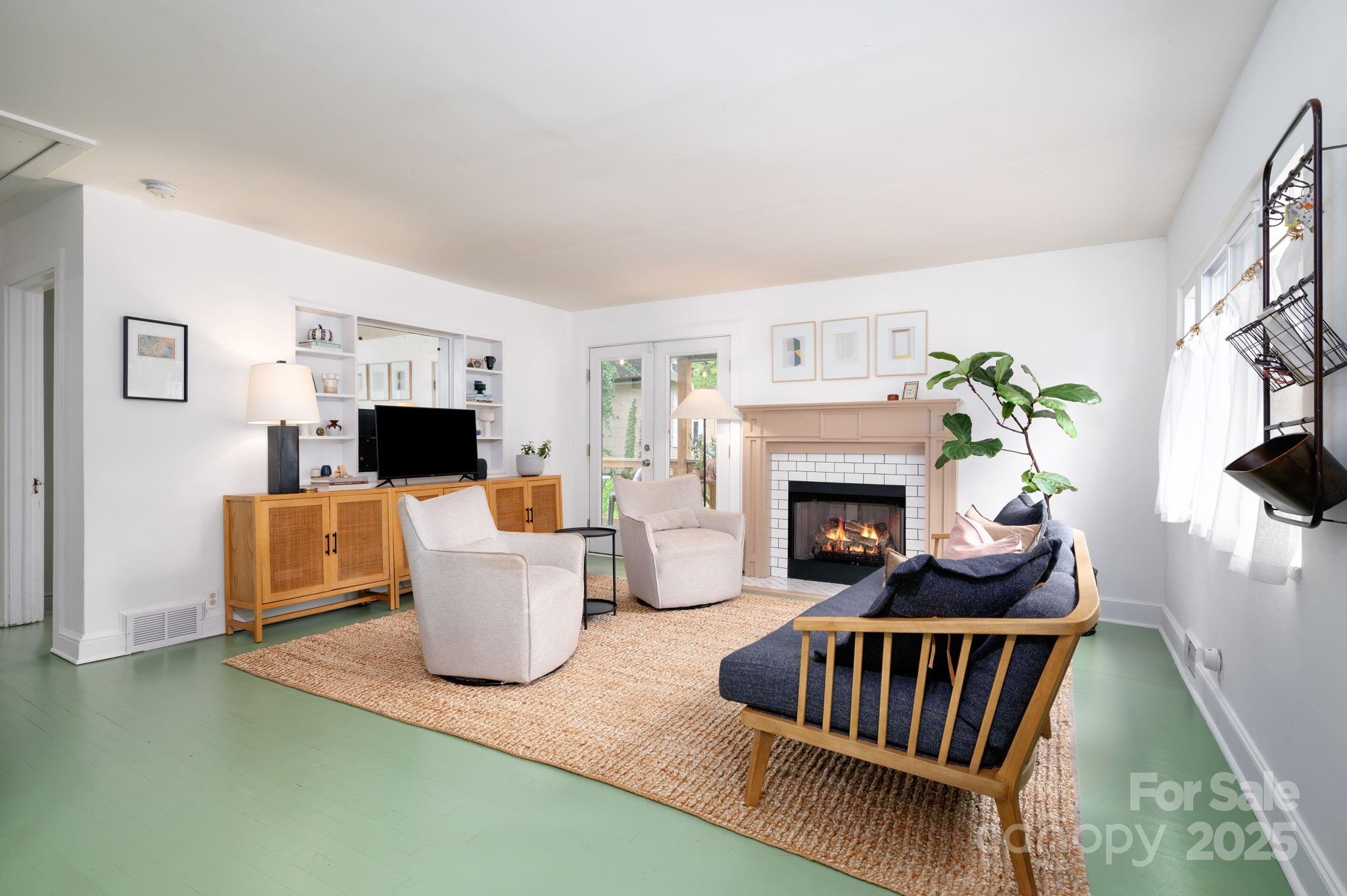 85 Lanning Avenue