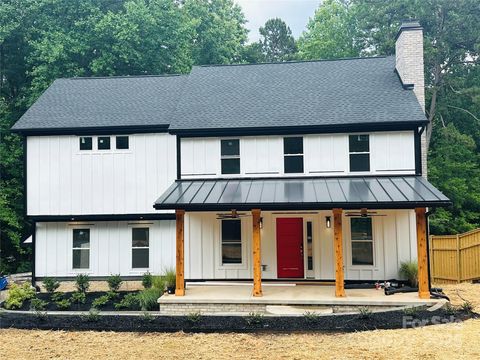 136 Digh Circle 4 Mooresville NC 28117