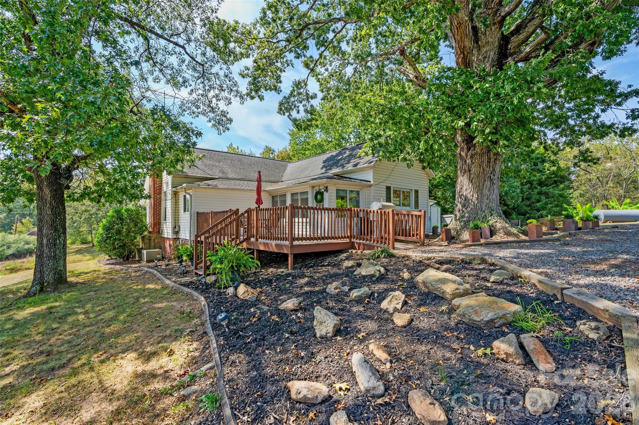 5780 S NC 16 Business Highway