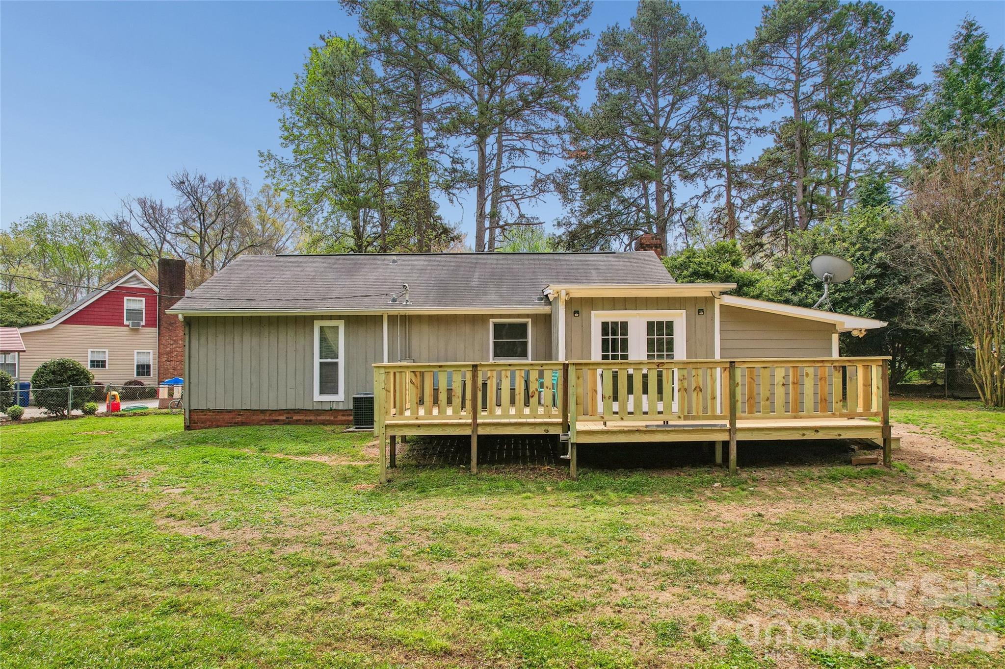 Fieldlark Trails - Residential