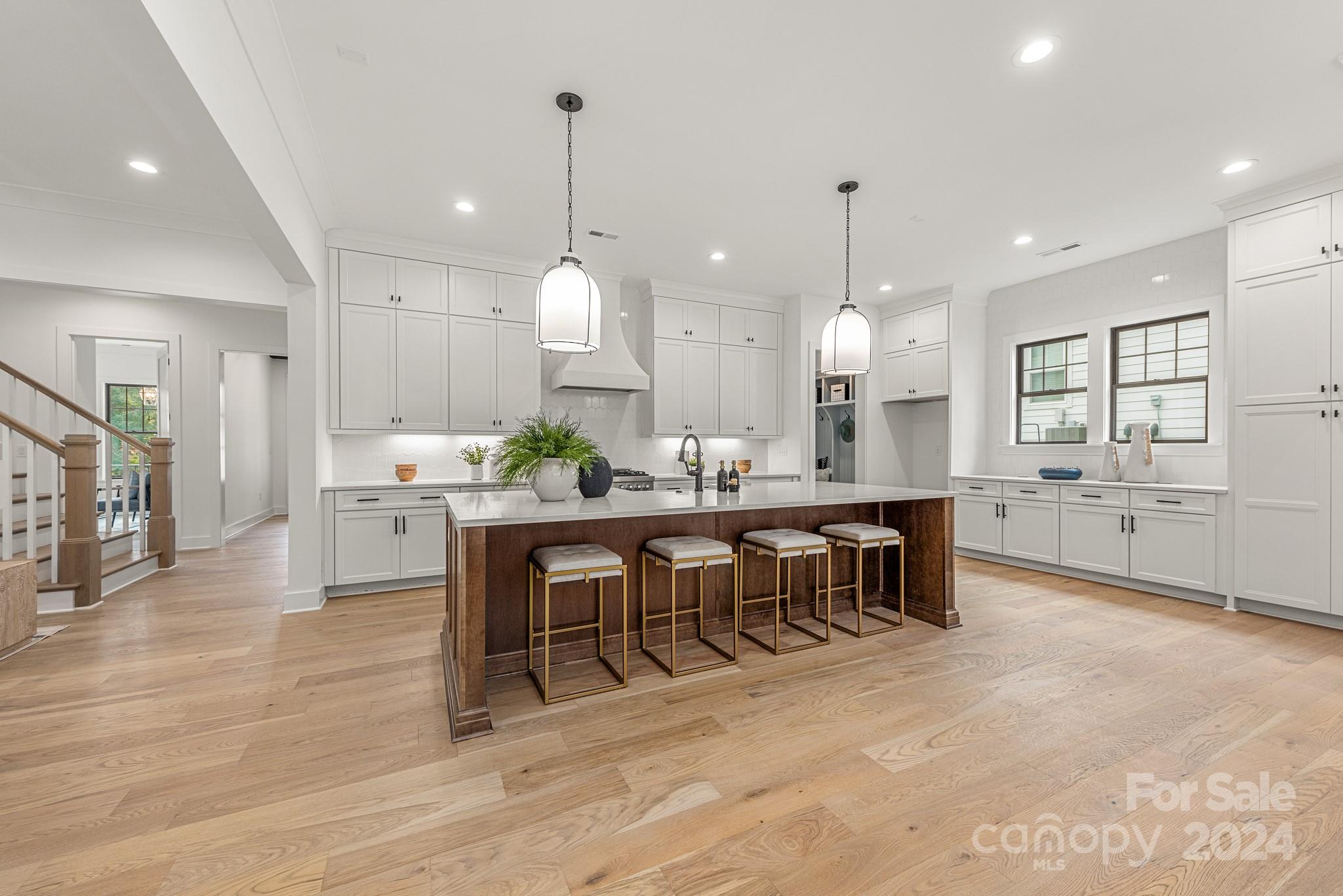 Airlie Woods - Residential