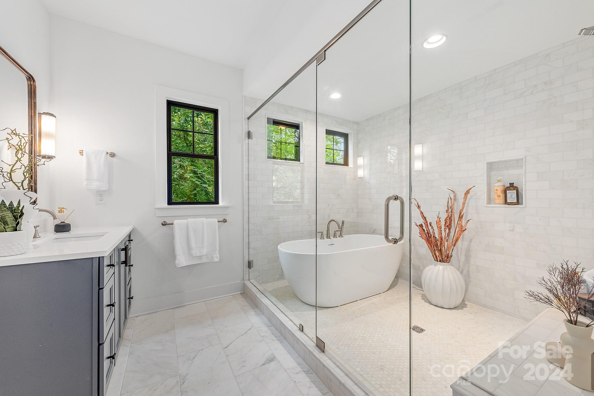 Airlie Woods - Residential