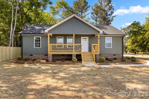 Photo of 428 Fourth Street, York, SC 29745 (MLS # 4354068)