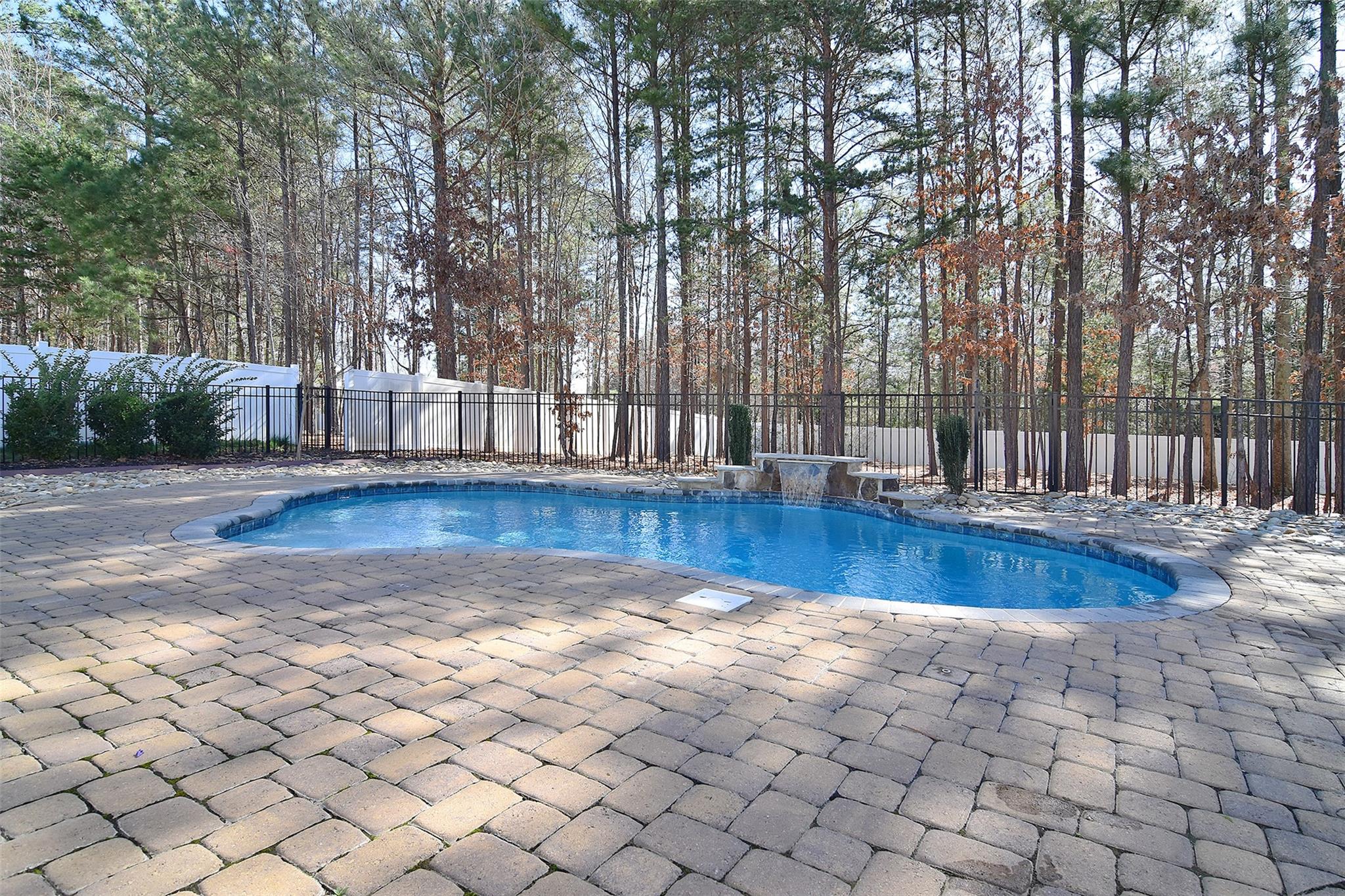Covington at Lake Norman - Residential