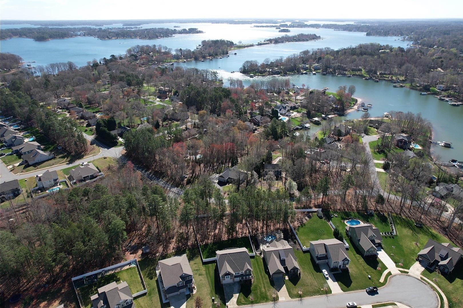 Covington at Lake Norman - Residential