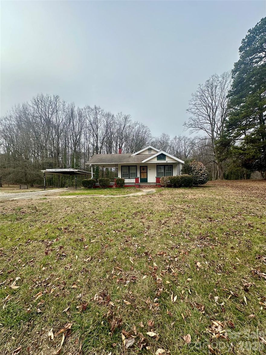 Charming home with acreage in a desirable location.
This 2-bedroom, 1-bathroom home sits on a spacious 2.12-acre lot, offering a rare combination of privacy, usability, and convenience.

The home features a traditional layout with defined living spaces that provide a comfortable and functional flow. A long driveway and huge front yard create excellent curb appeal and plenty of room for parking, outdoor activities, or future possibilities.

***SOLD AS IS WHERE IS***