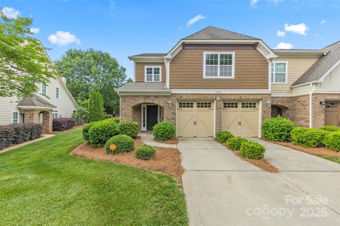 8505 Loxton Circle Charlotte NC 28214