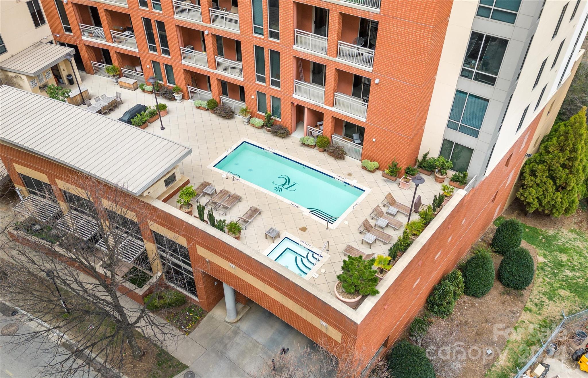 Royal Court - Residential