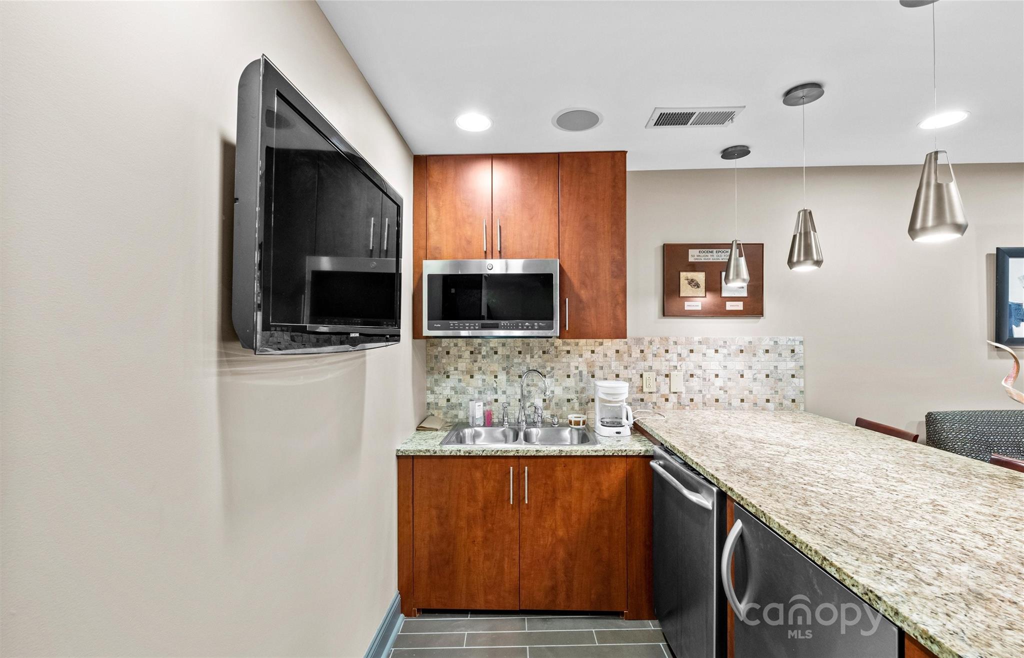 Royal Court - Residential