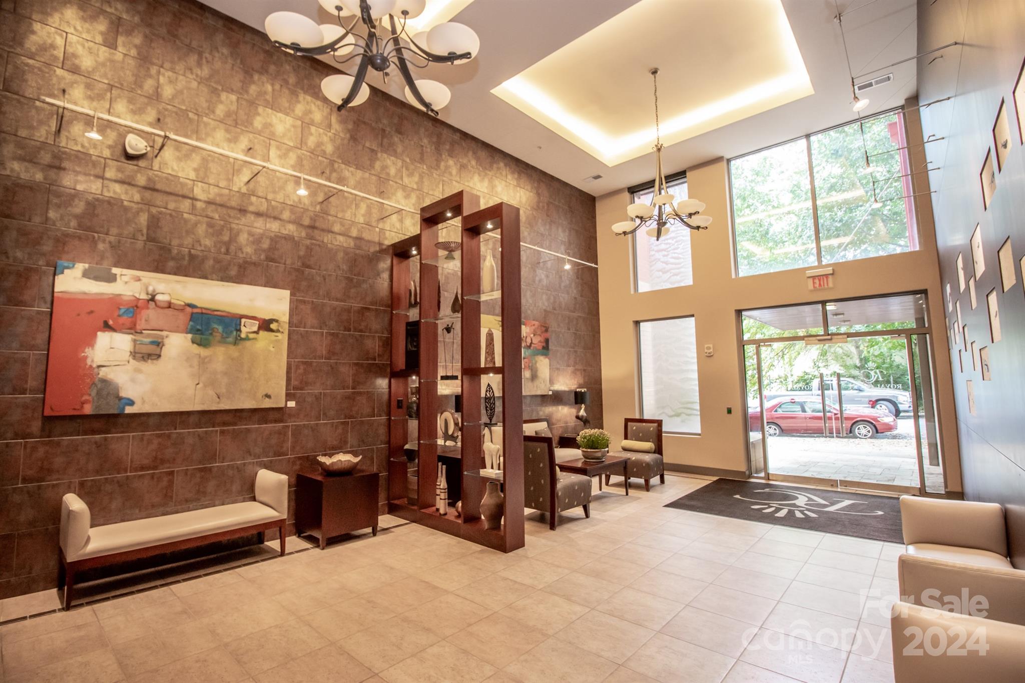 Royal Court - Residential