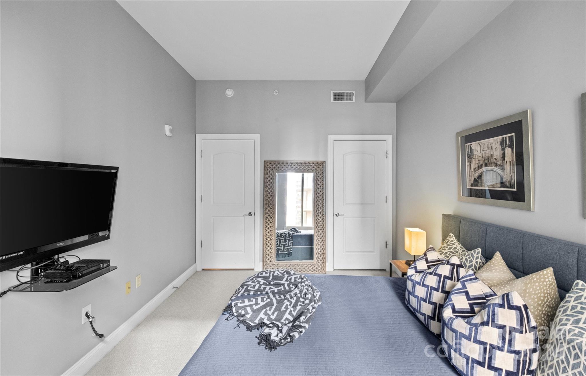 Royal Court - Residential