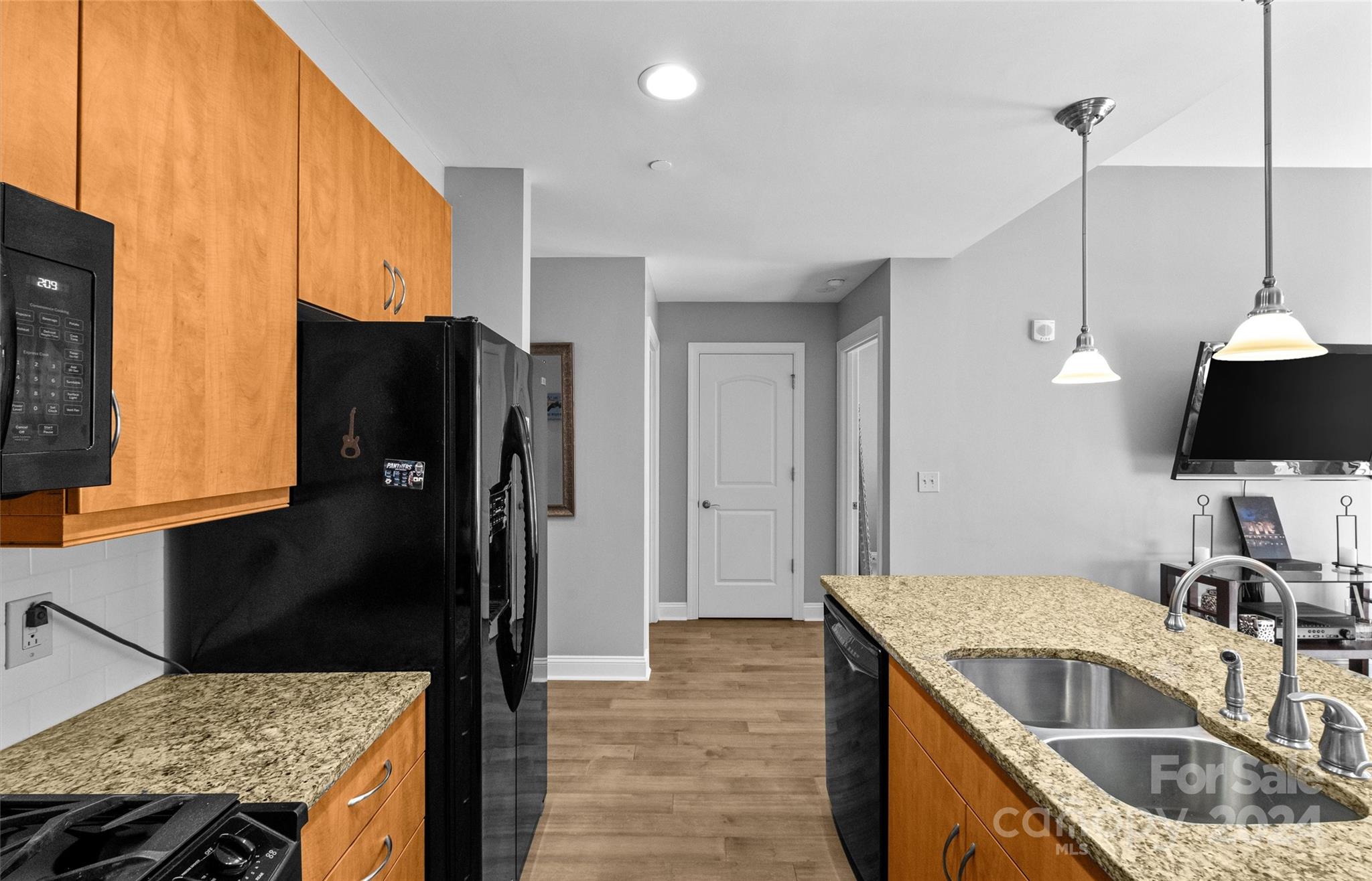 Royal Court - Residential