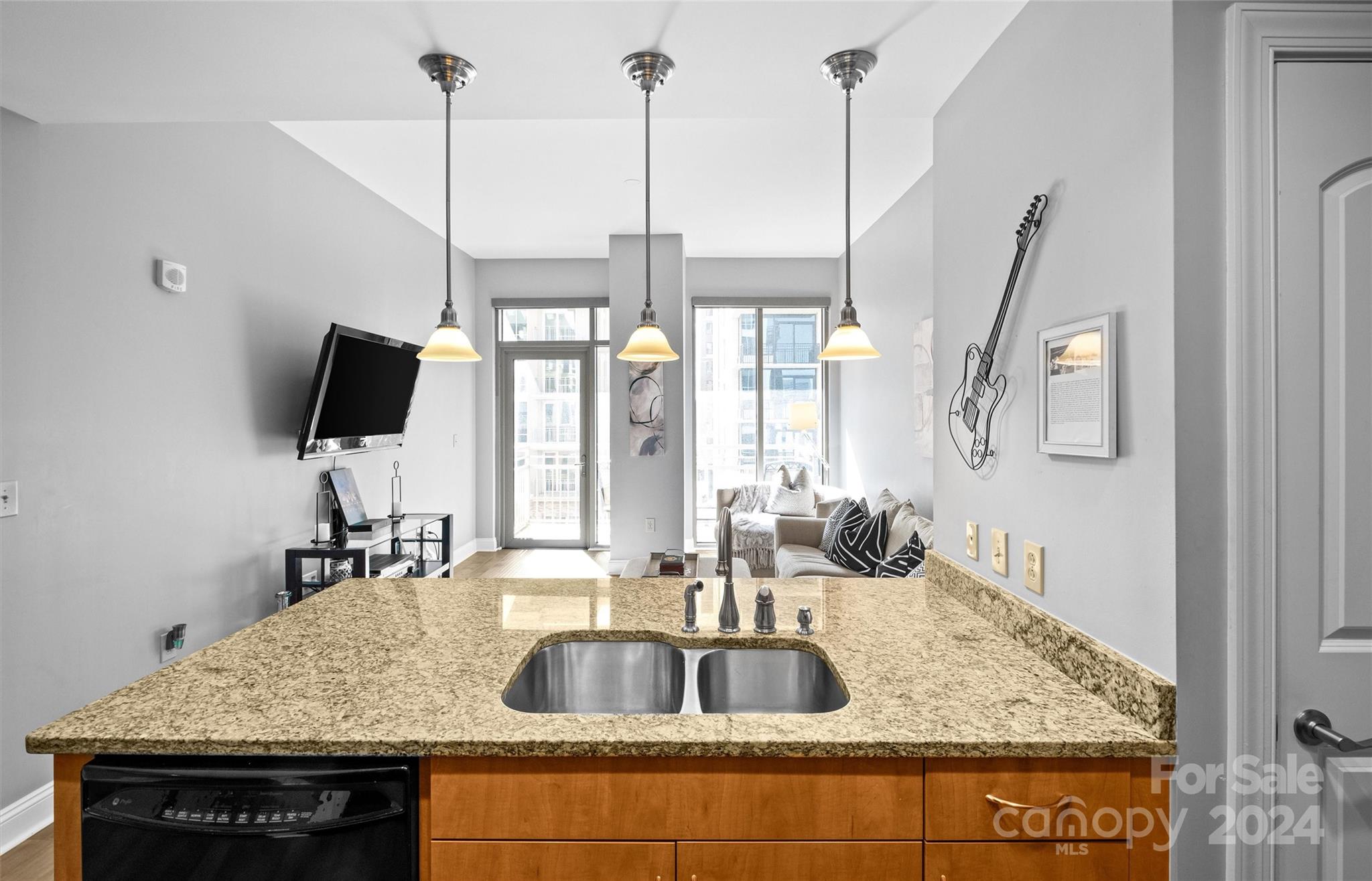 Royal Court - Residential