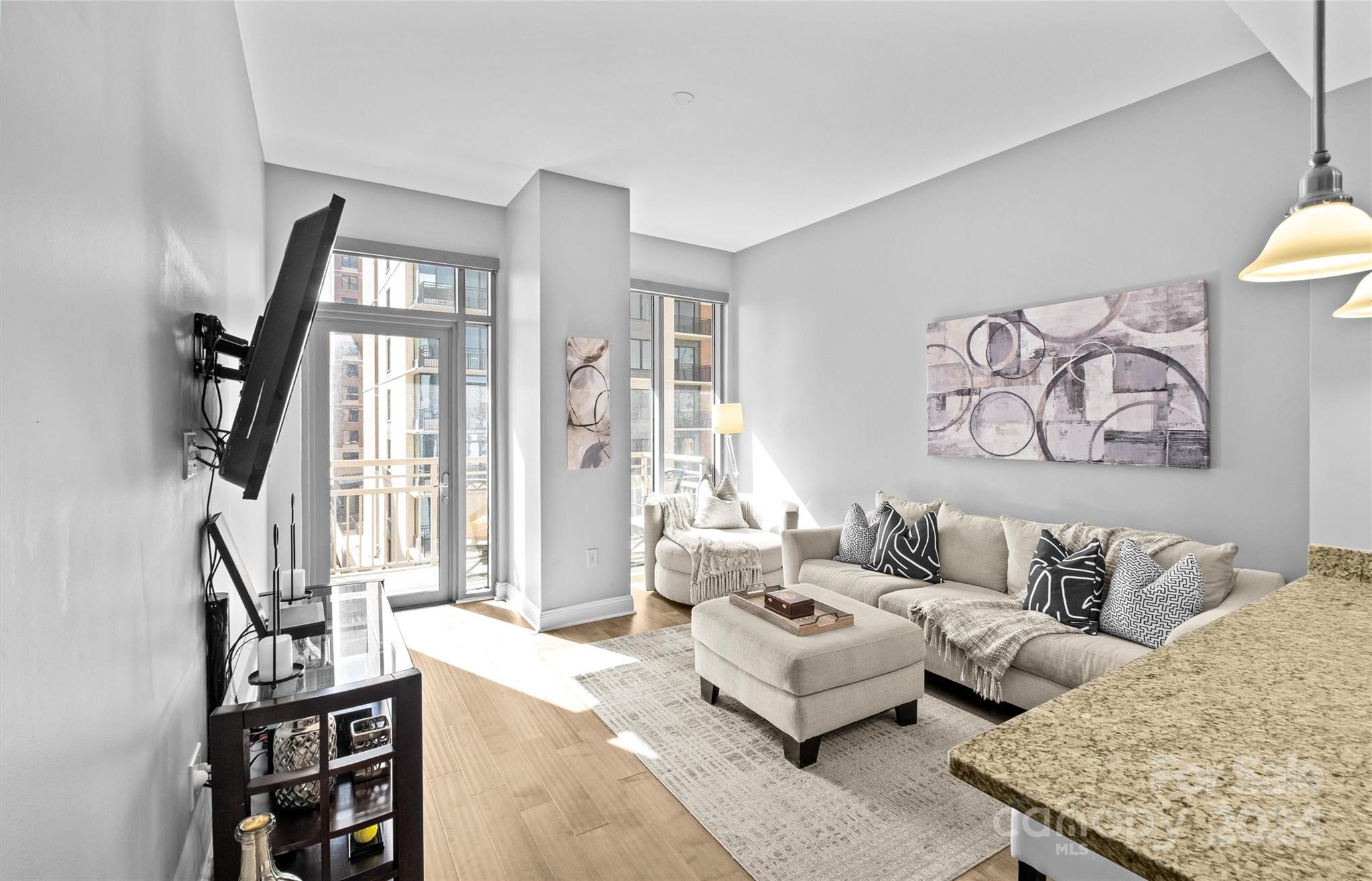 Royal Court - Residential