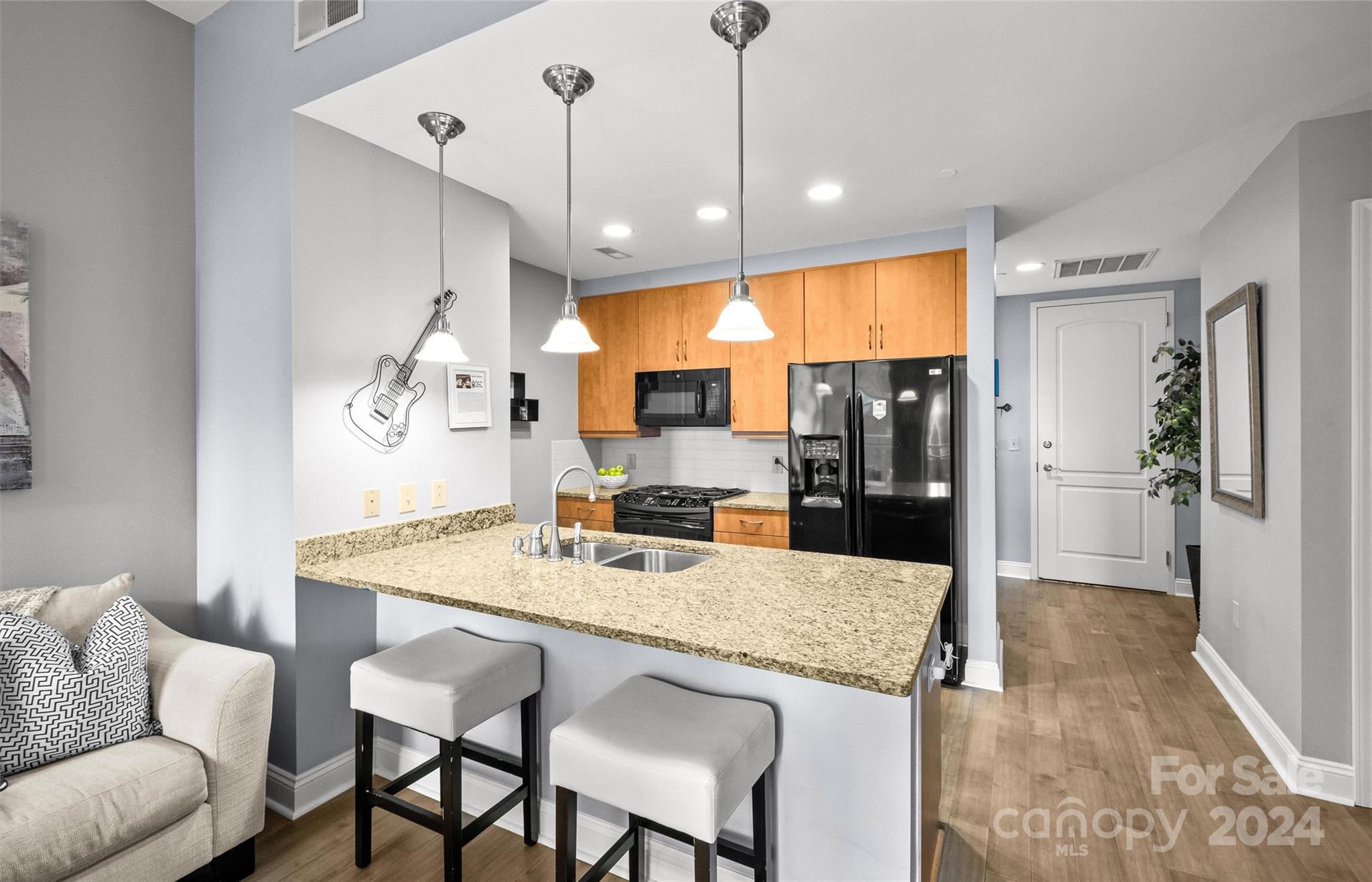 Royal Court - Residential