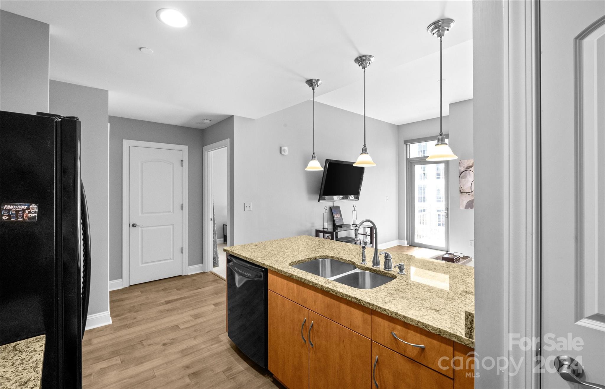 Royal Court - Residential