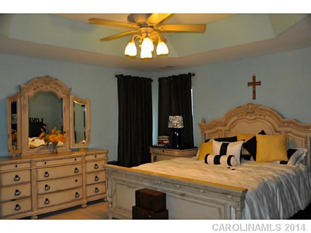 Autumn Cove At Lake Wylie - Residential