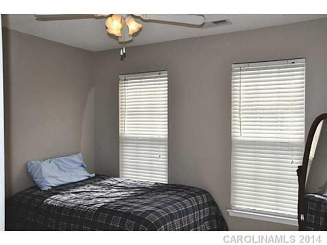 Autumn Cove At Lake Wylie - Residential