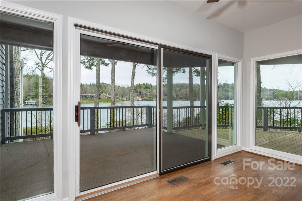 Lake Toxaway Estates - Residential