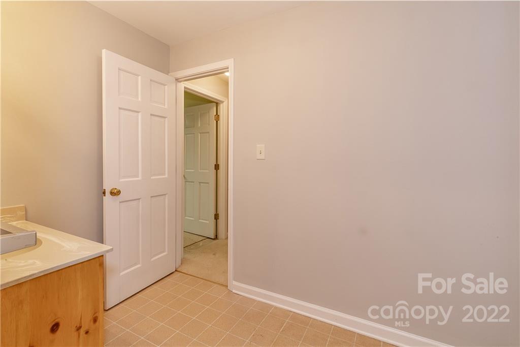 Lake Toxaway Estates - Residential