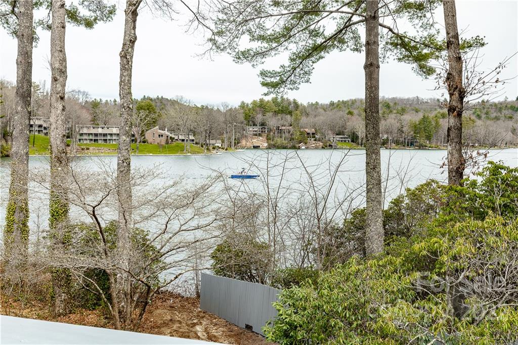 Lake Toxaway Estates - Residential