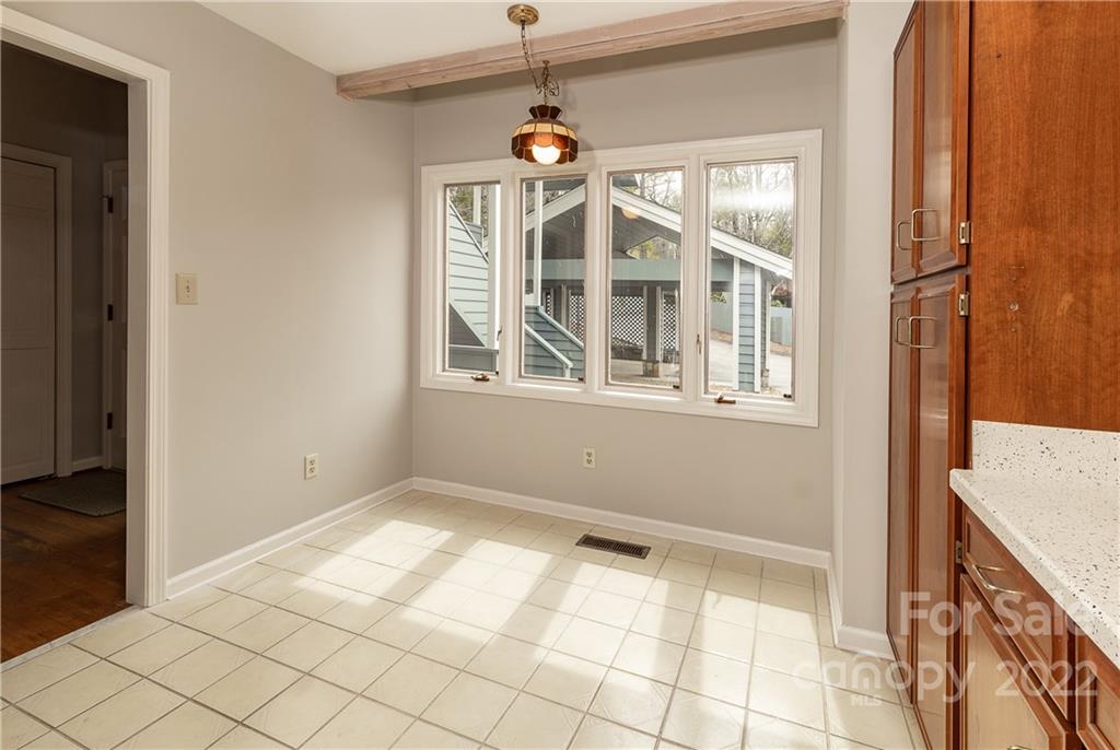 Lake Toxaway Estates - Residential