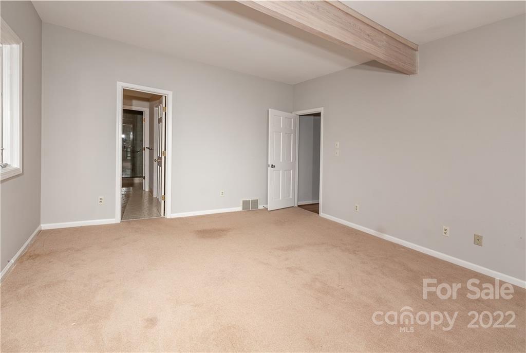 Lake Toxaway Estates - Residential