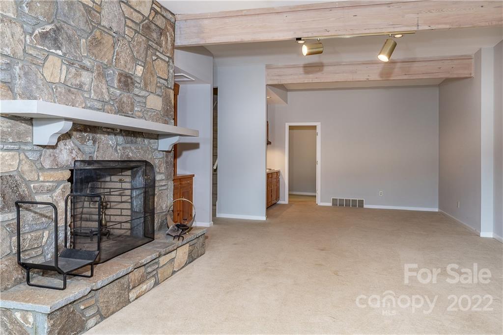 Lake Toxaway Estates - Residential