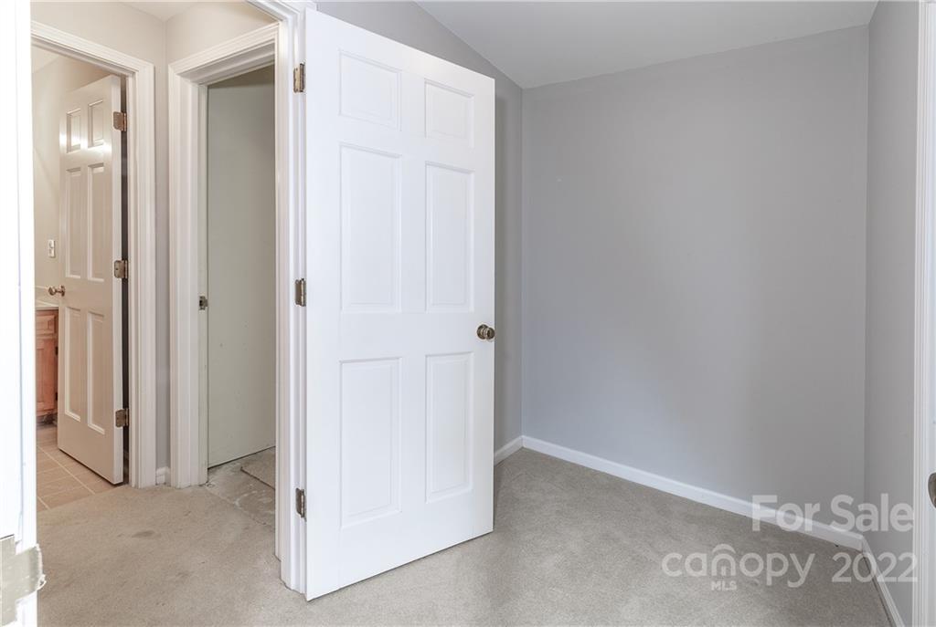 Lake Toxaway Estates - Residential