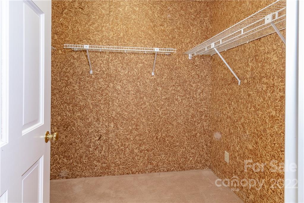 Lake Toxaway Estates - Residential