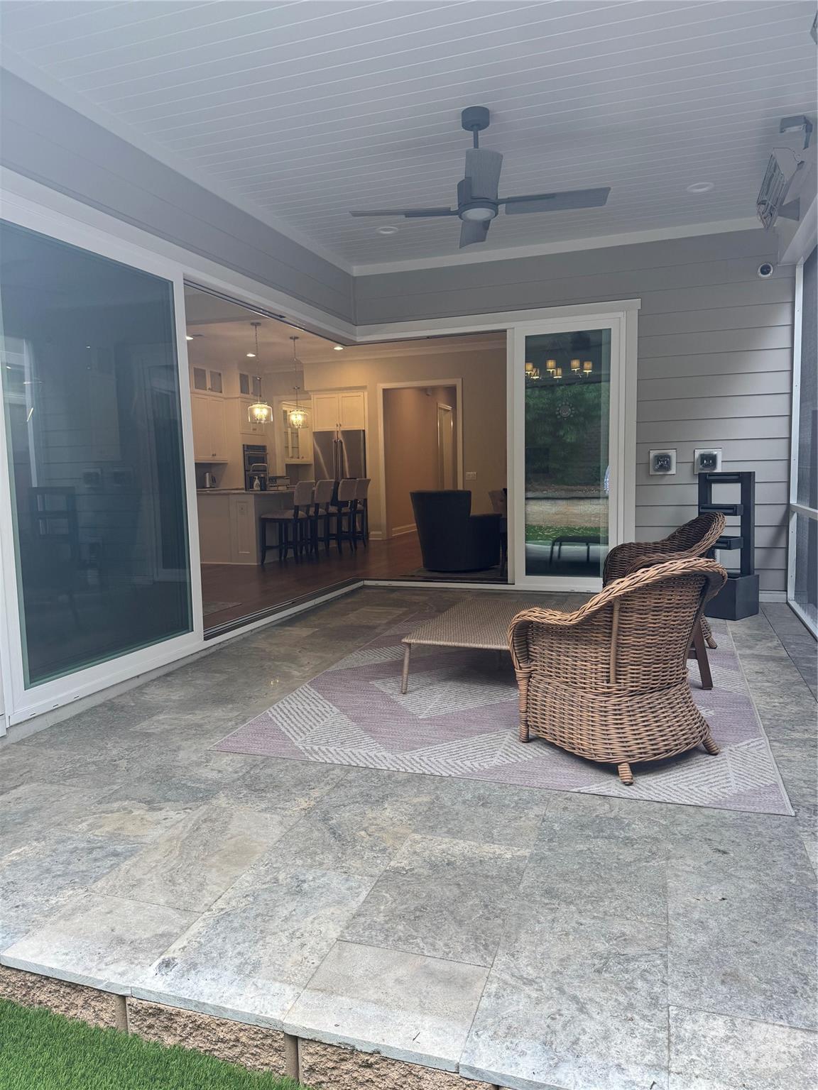 17728 Jetton Green Loop