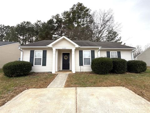 Photo of 6421 Sunman Road, Charlotte, NC 28216 (MLS # 4328162)