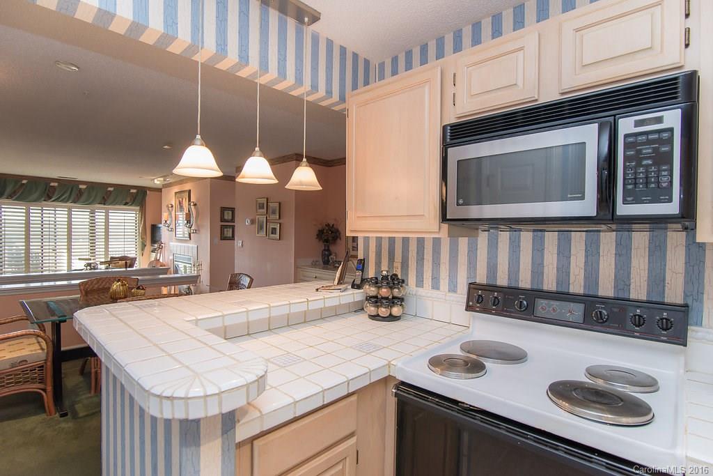 Emerald Point - Residential