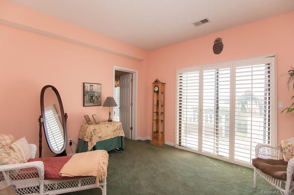 Emerald Point - Residential