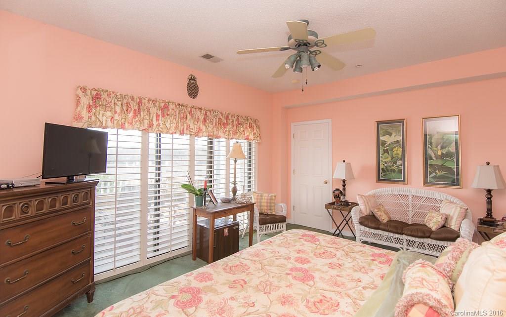 Emerald Point - Residential