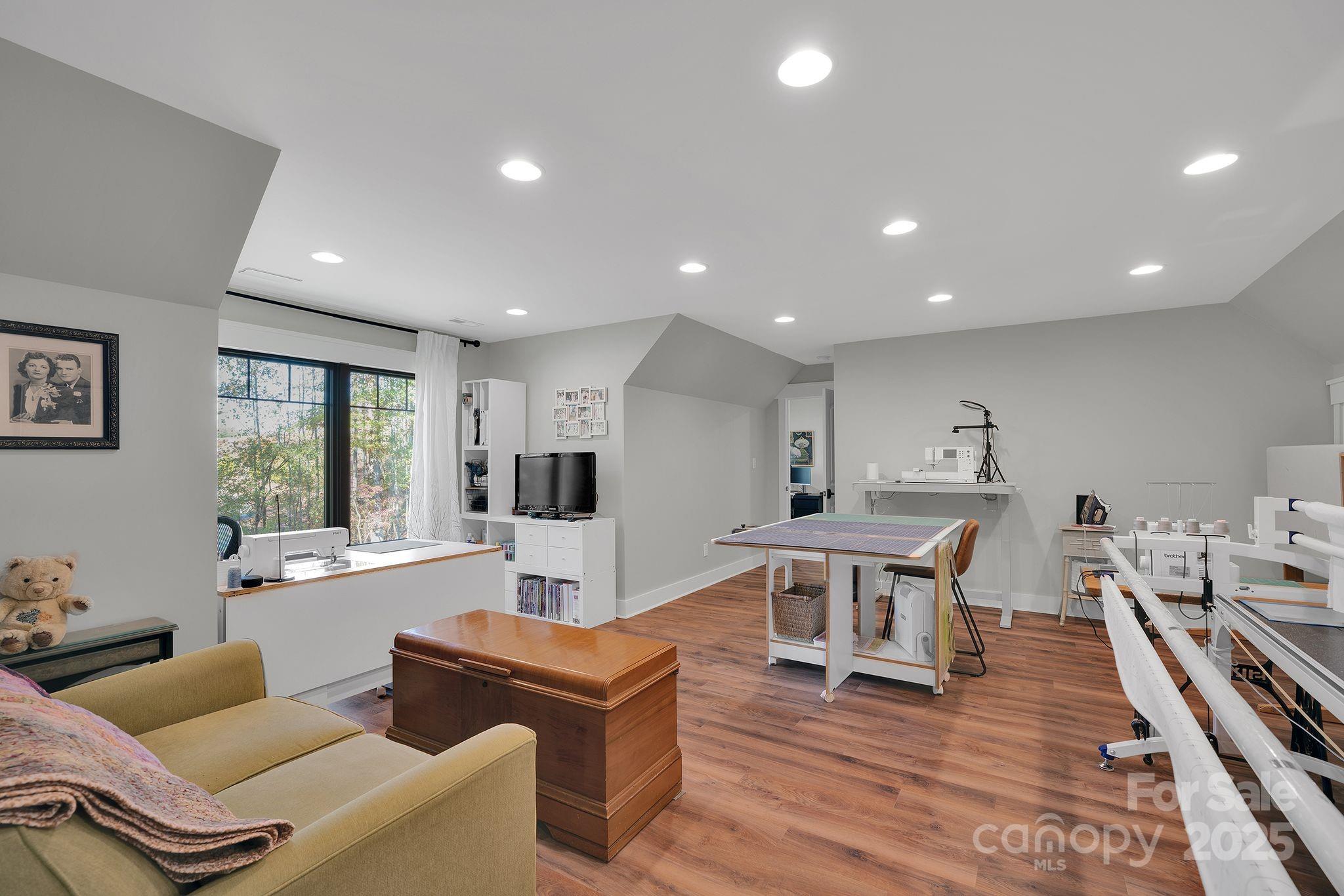 Rock Barn - Residential