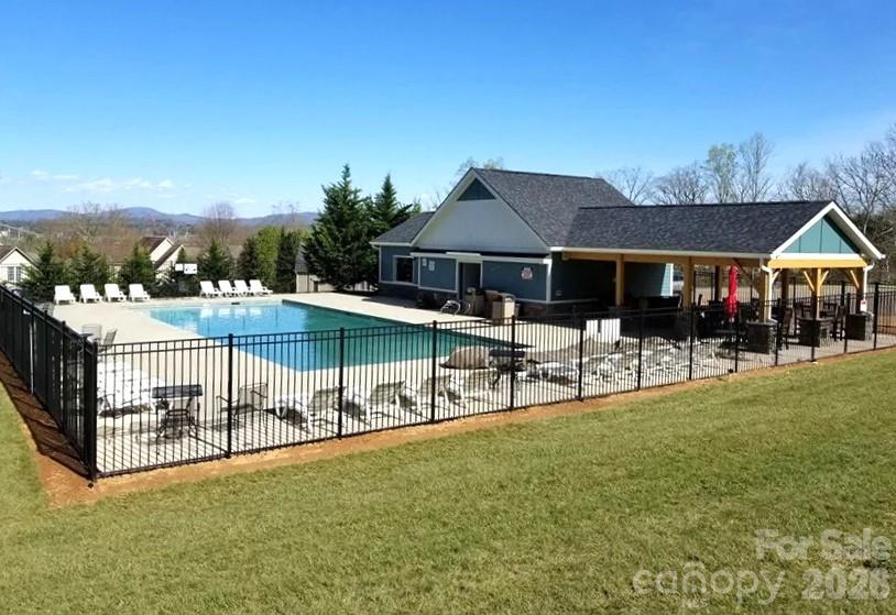 Pinnacle At Arabella Heights - Residential