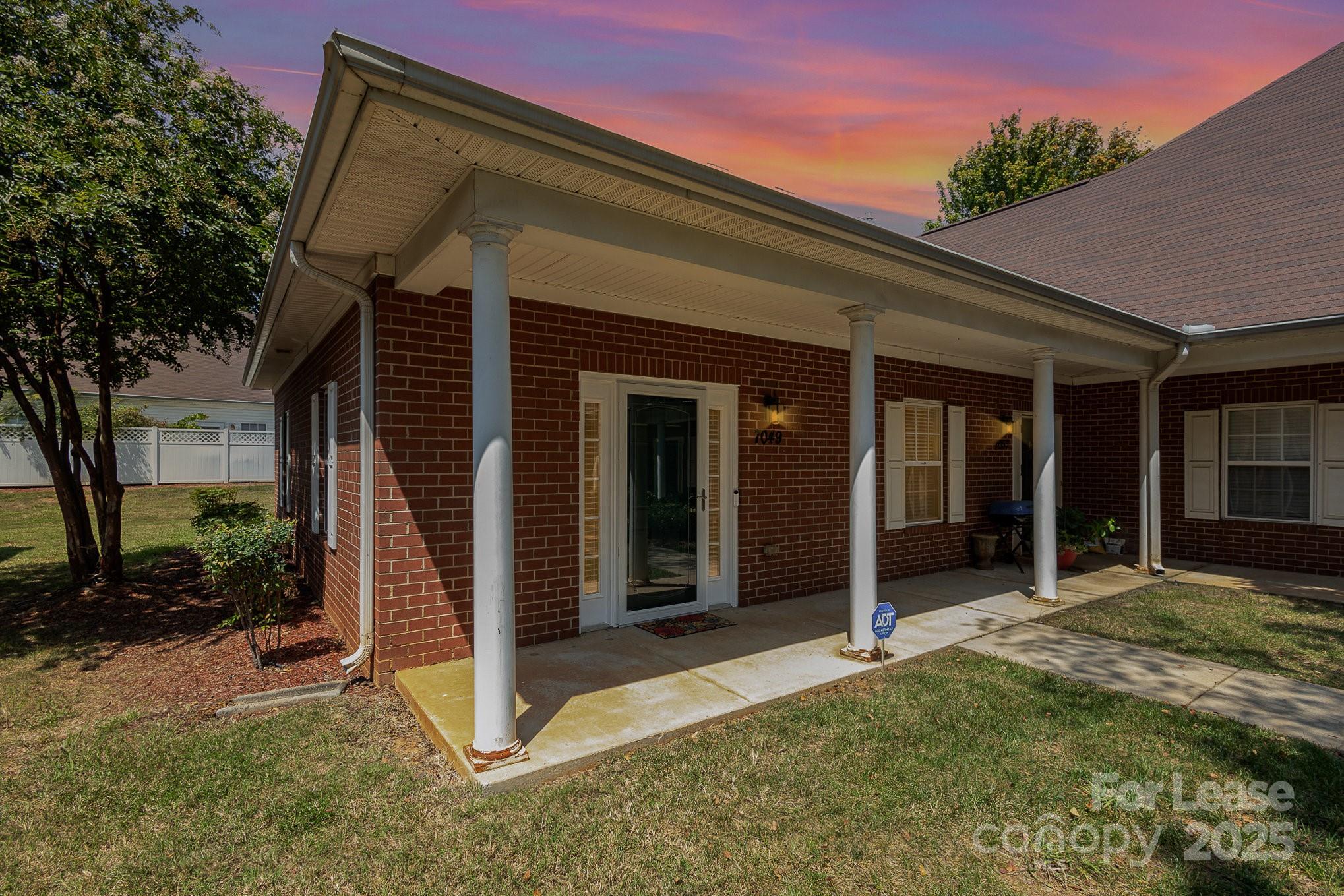 Somerset Springs - Residential Lease