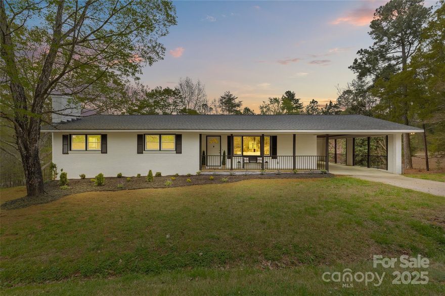 Welcome to your dream retreat on Lake Wylie! 

This completely renovated ranch offers luxurious living with water views and an open floor plan. Chef's kitchen, features new appliances and a large island seamlessly flowing into the living area. 

Main floor hosts a primary bedroom with lake views and a stunning bathroom with walk-in shower. An additional bedroom with a full bathroom on main provides comfort and convenience for guests. 

Extend your living space outdoors with the incredible covered back porch, running the length of the house, ideal for relaxing or entertaining. 

Fully finished basement offers gracious living areas with French doors leading out to a sprawling 1.5-acre lot.  Two additional bedrooms and full bathroom down. 

Please note that while the dock provides access to the lake, it is in need of repair, and we kindly ask that no one walk on it. Seller is an investor and has never visited the property.

This move-in ready gem is a rare find.