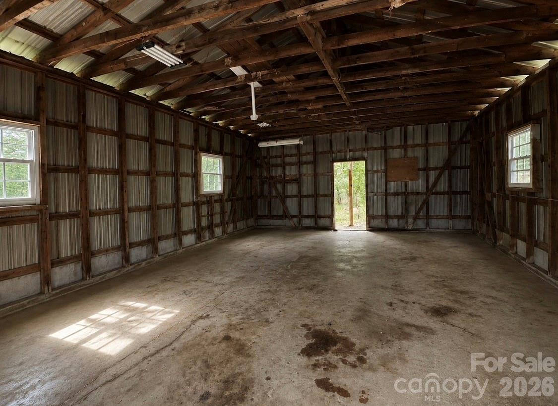 785 Thompson Road