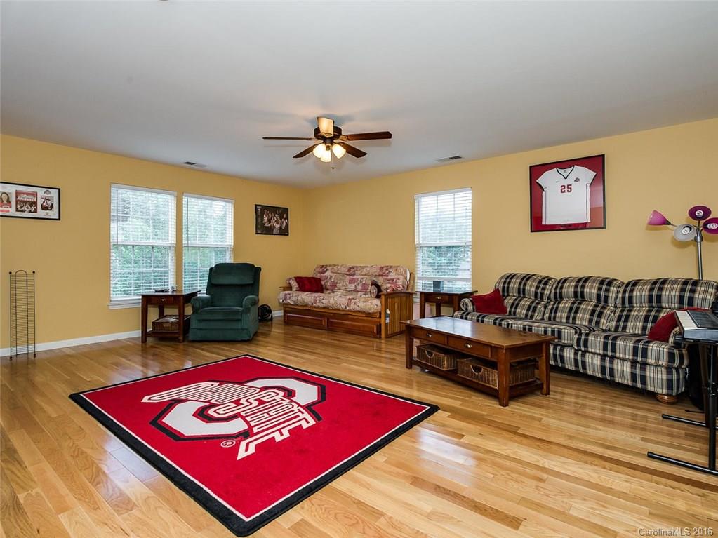 Knightsbridge - Residential