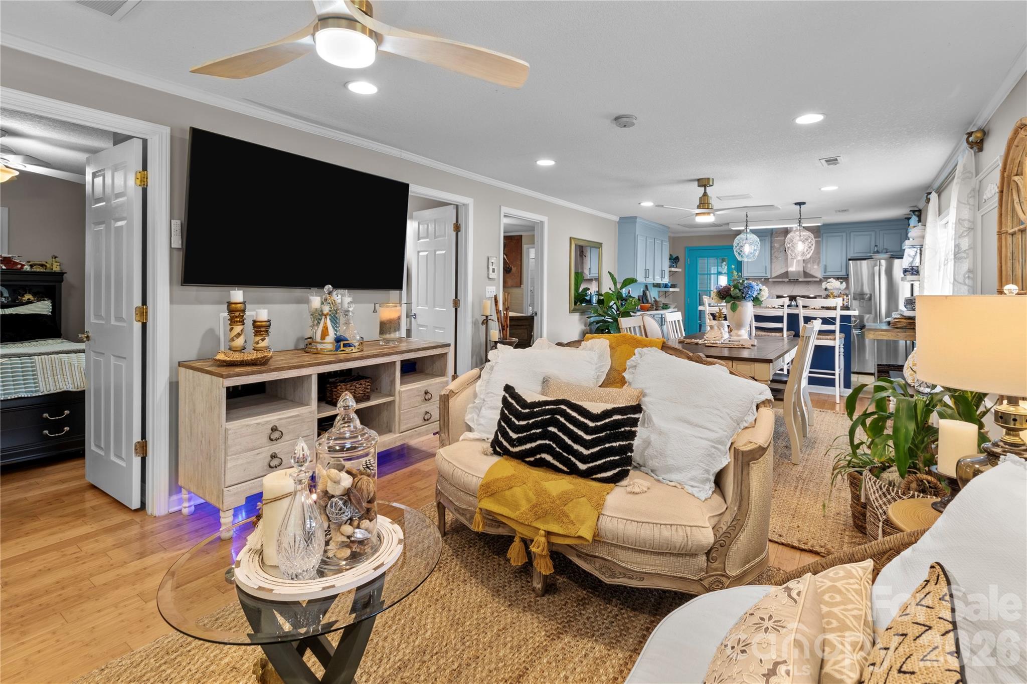 404 Moss Springs Road